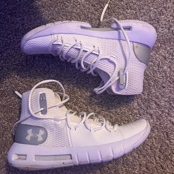 Under Armour Other - Under Armour Men's HOVR Havoc TB Basketball Shoe, White. Size 9